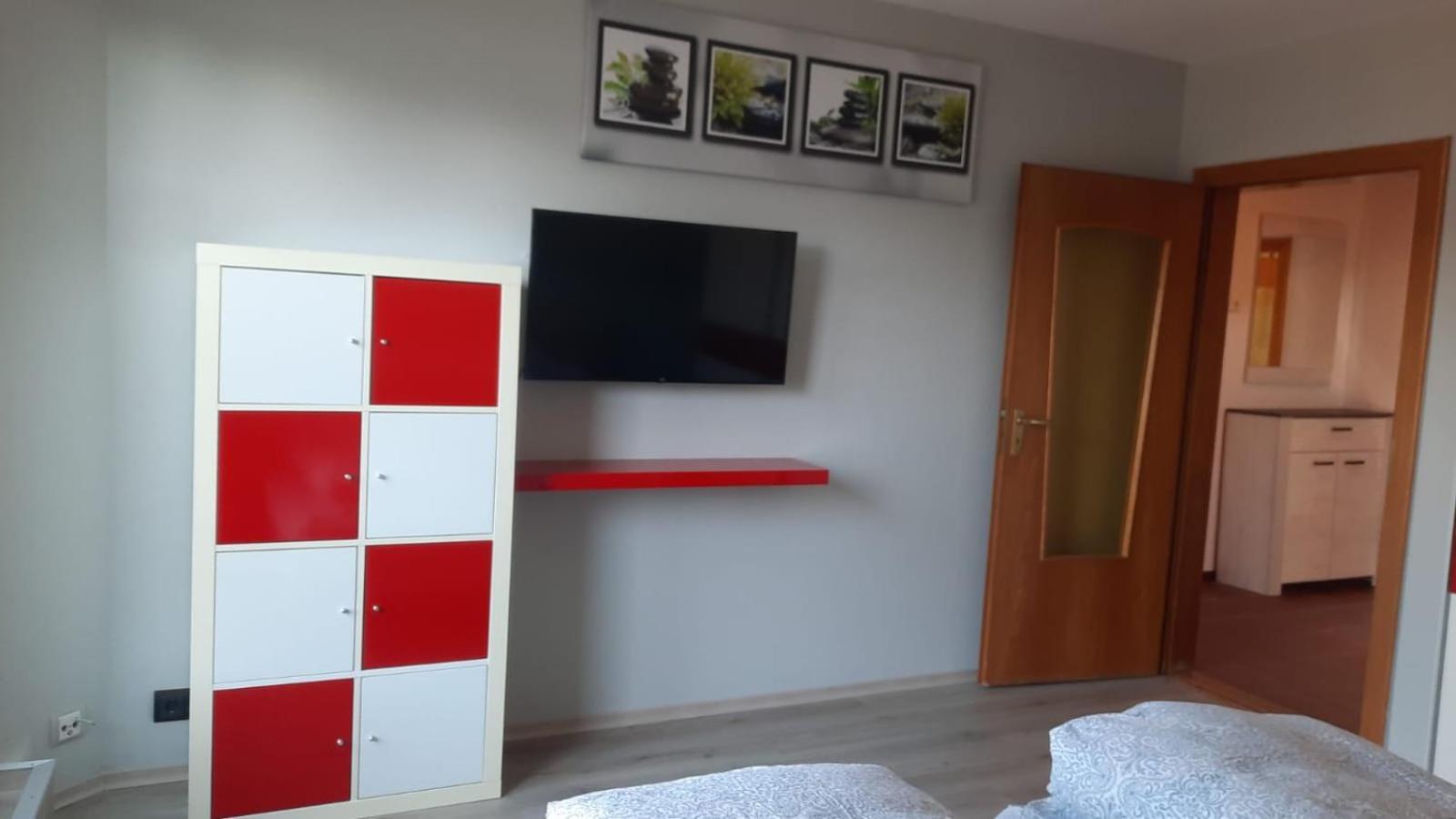 Ferienwohnung Mittelpunkt Schortens Bagian luar foto